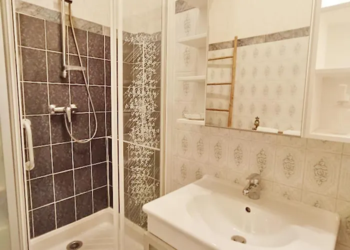 公寓 Le Petit Paradis, T3, Wifi, Parking, Veranda *