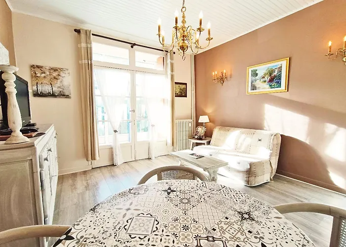 公寓 Le Petit Paradis, T3, Wifi, Parking, Veranda *