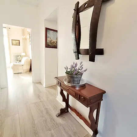 Le Petit Paradis, T3, Wifi, Parking, Veranda Appartement